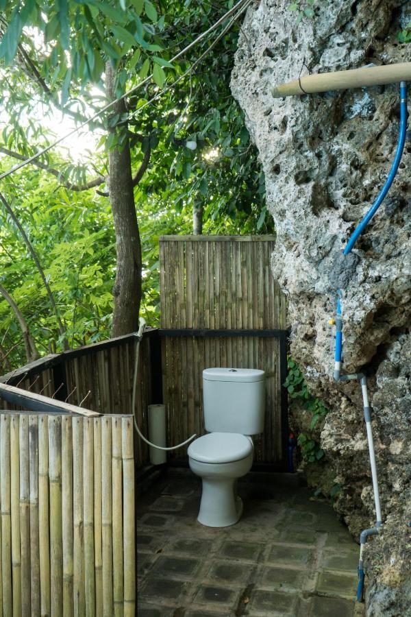 Nunggalan hut Villa Uluwatu  Bagian luar foto