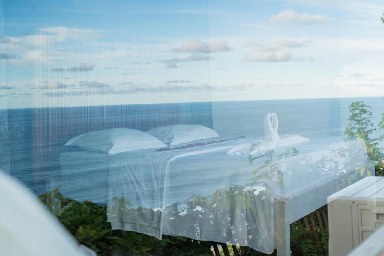 Nunggalan hut Villa Uluwatu  Bagian luar foto