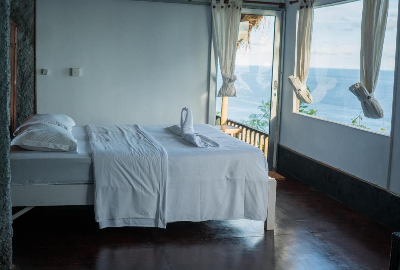 Nunggalan hut Villa Uluwatu  Bagian luar foto