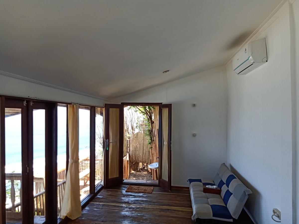Nunggalan hut Villa Uluwatu  Bagian luar foto