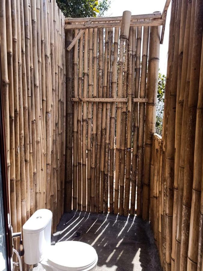 Nunggalan hut Villa Uluwatu  Bagian luar foto